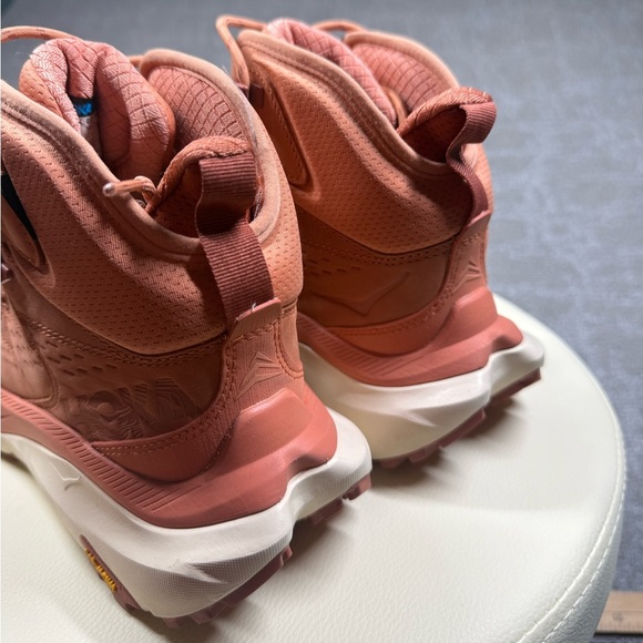 Hoka Kaha 2 Gore-Tex Vibram Sole Lace Up Hiking Boot Womens Size 7.5 - Picture 5 of 10